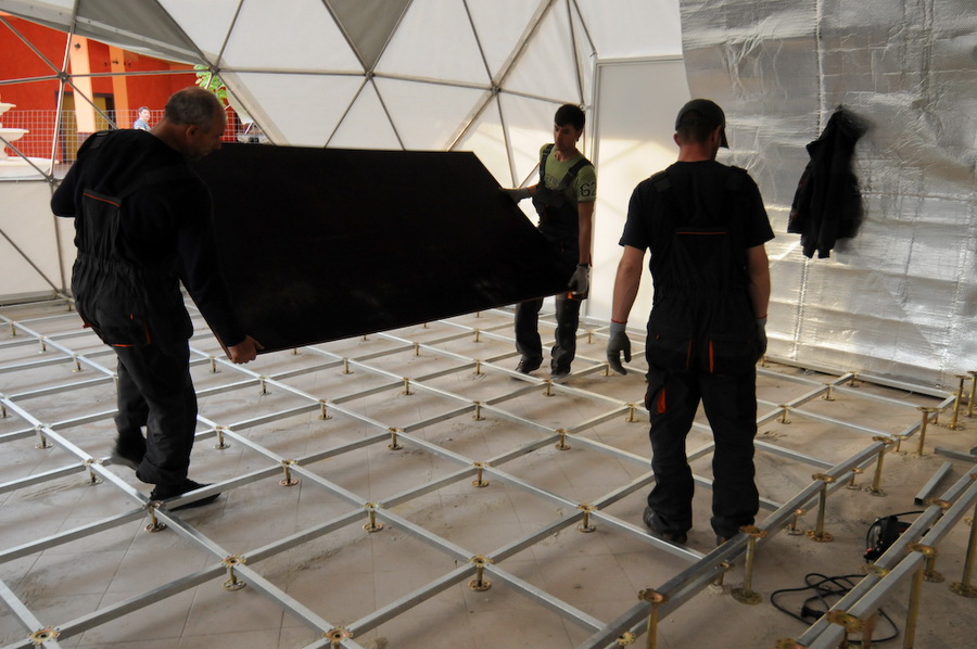 Sferinio kinoteatro kupoliniai pastatai | 360°x180° pilnos projekcijos ekranas