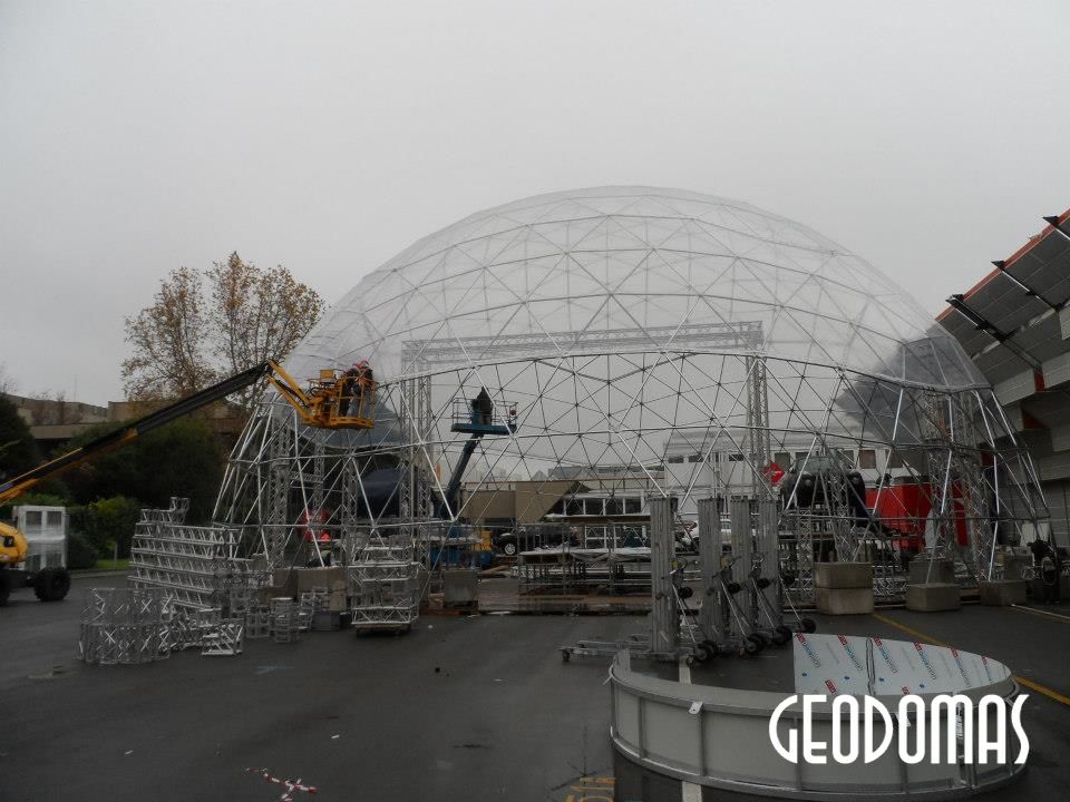 Ø28m H14m Skaidrus Paviljonas-Kupolas “NISSAN JUKE” Prezentacijai