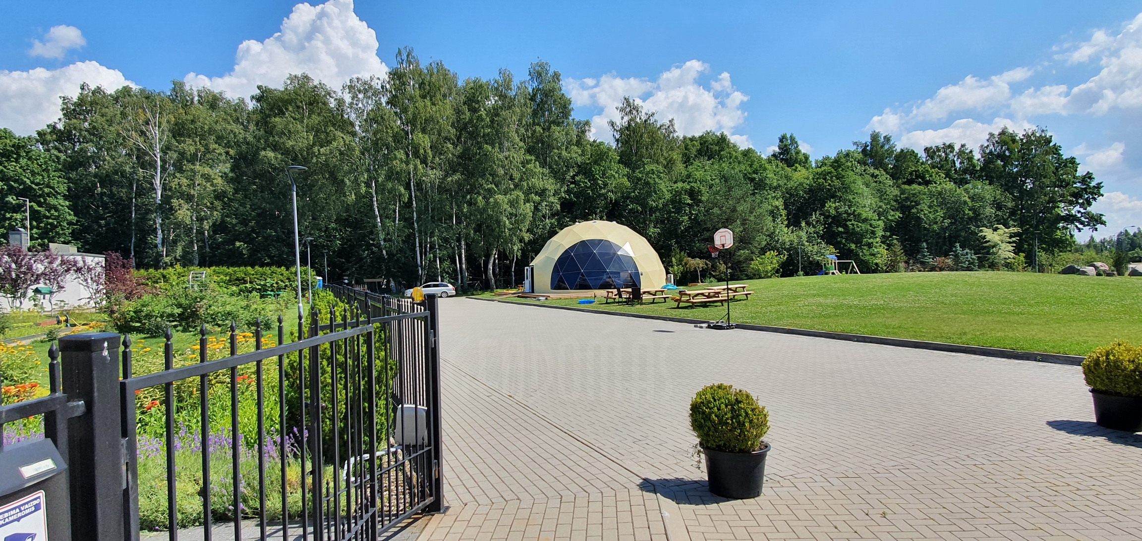 95m² Lauko klasė Spec. Poreikių vaikams Ø11m | Šv. Pranciškaus Asyžiečio bažnyčia, Klaipėda