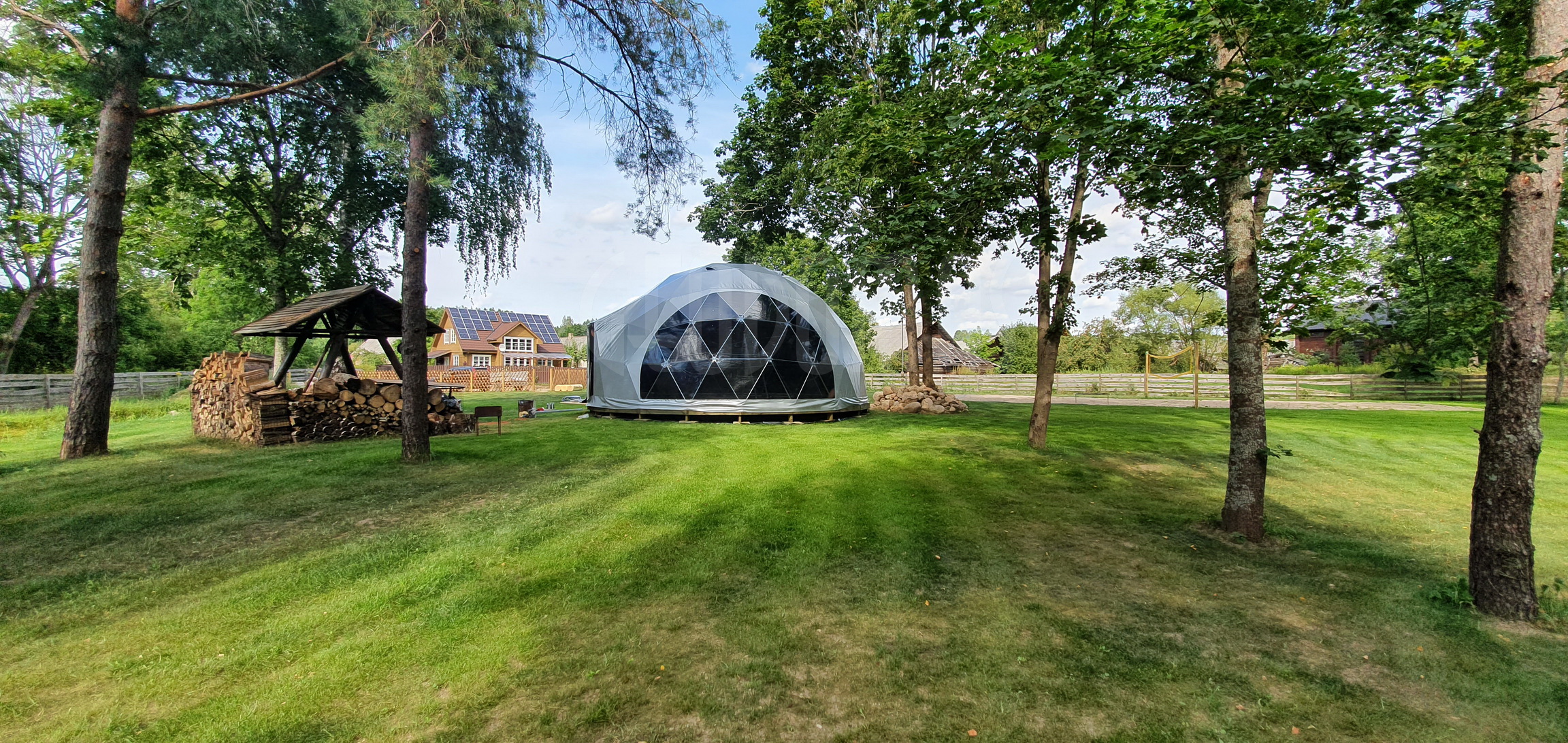 50m² Glamping Kupolas Ø8m | Rekreacinė zona