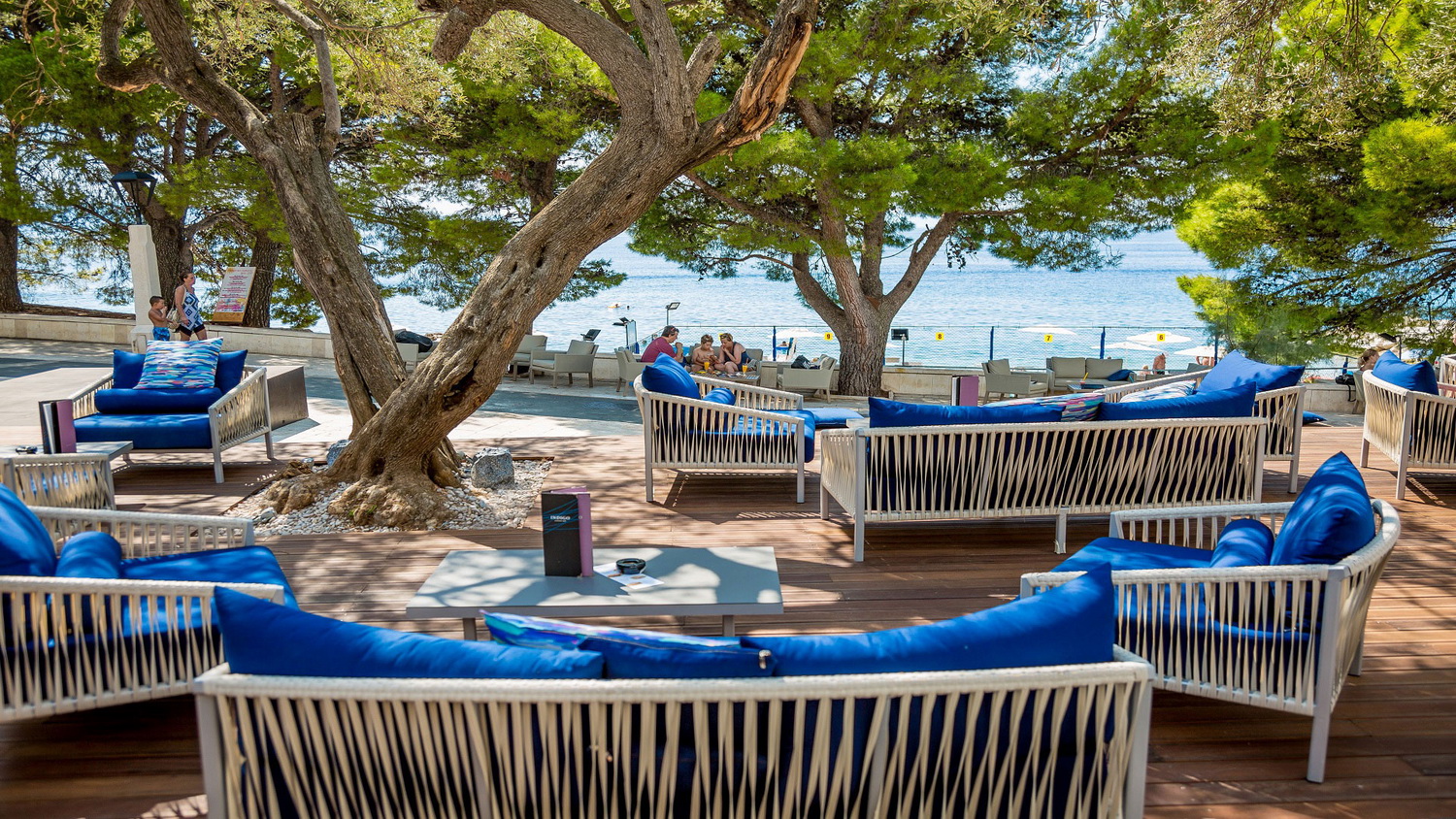 Cocoon Gyvenvietė | „Medora Orbis“ stovyklavimas ir pramogos