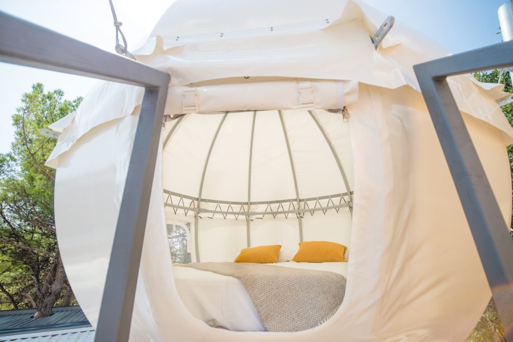 Cocoon Gyvenvietė | „Medora Orbis“ stovyklavimas ir pramogos