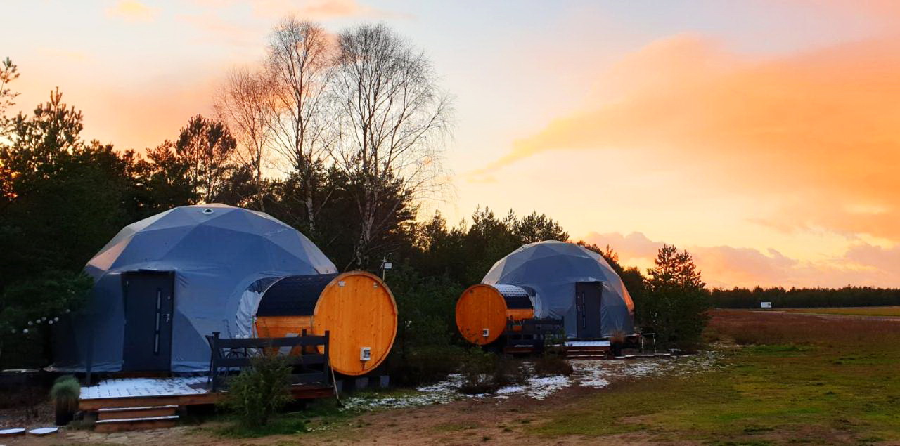 35m² Glamping Podniebny | Ø6,7m Kupolai | Kurortas Pomeranijoje, Lenkija