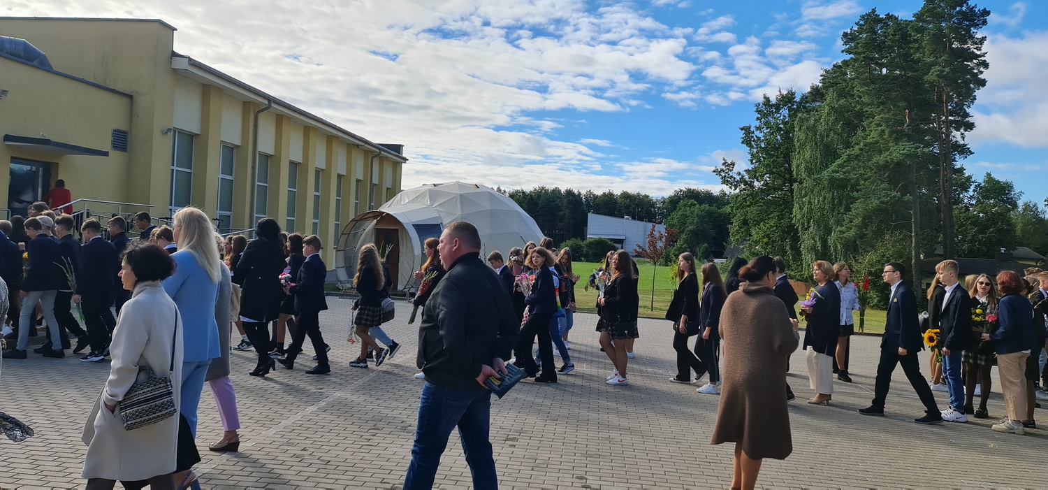 50m2 Lauko Klasė Ø8m Kupolas | Vilniaus r. Avižienių gimnazija