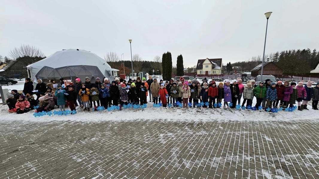 50m² Lauko Klasė Ø8m Kupolas | Lavoriškių gimnazija, Vilniaus r.